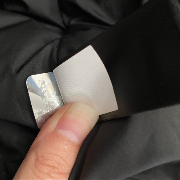 The North Face Women’s Balham Down Jacket Full Zip Black / Camo Print Sz M - Picture 13 of 13